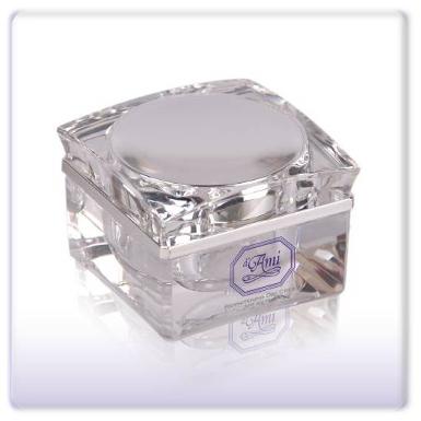 Whitening Babe Day Cream ( ไวเทนนิ่ง เบ้บ เดย์ ครีม ) 20 g. 