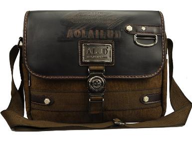 กระเป๋าสะพายข้างผ้าสนิมฝาหนังแท้สีดำ รหัส M24